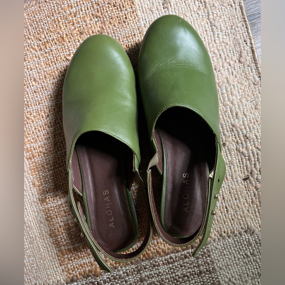 Alohas Green Leather Studded Mules/Clogs